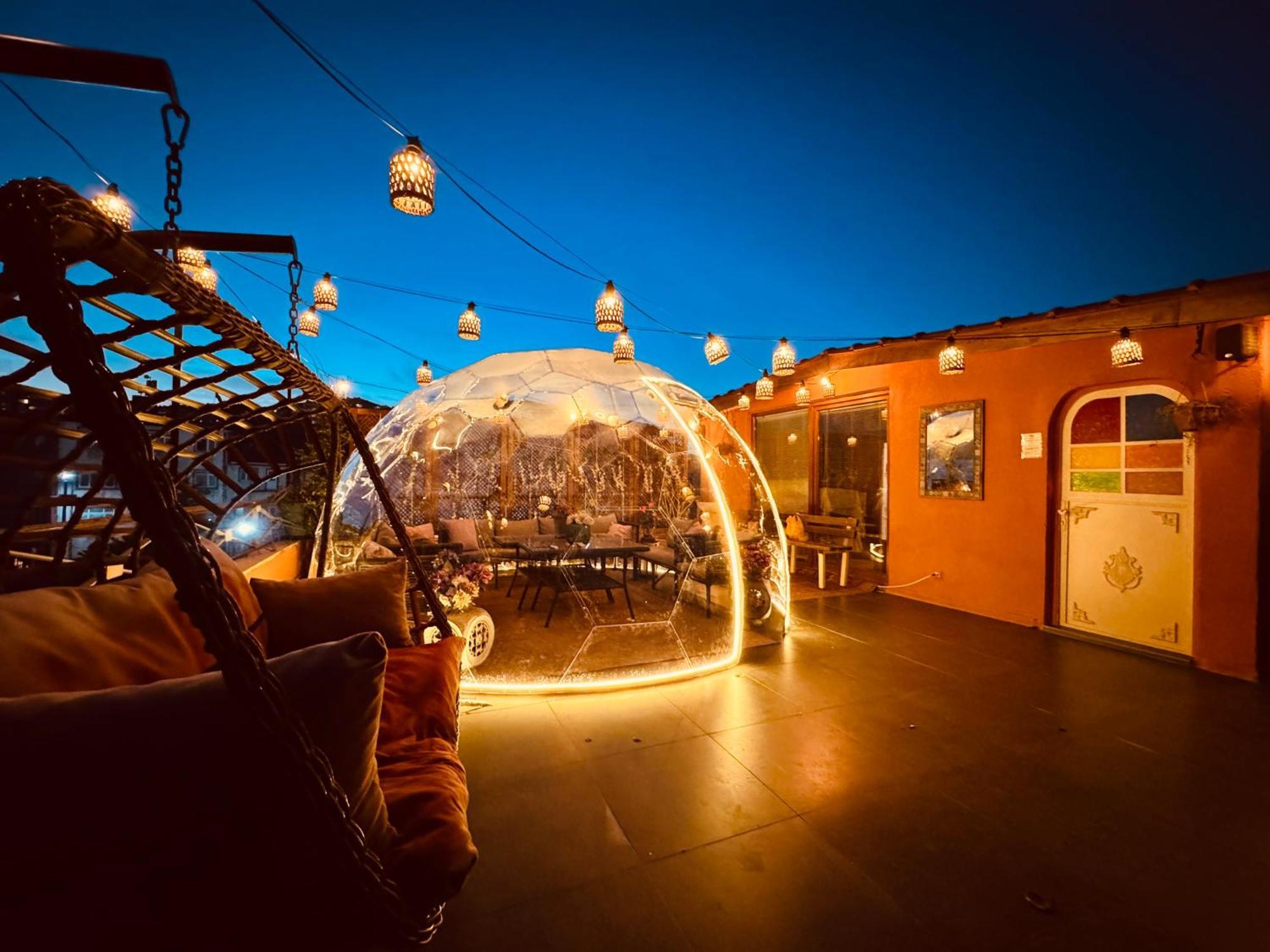 Waterfront Apartment By The Tram - Terrace With Dome & Golden Horn View In Fatih Istambul Extérieur photo