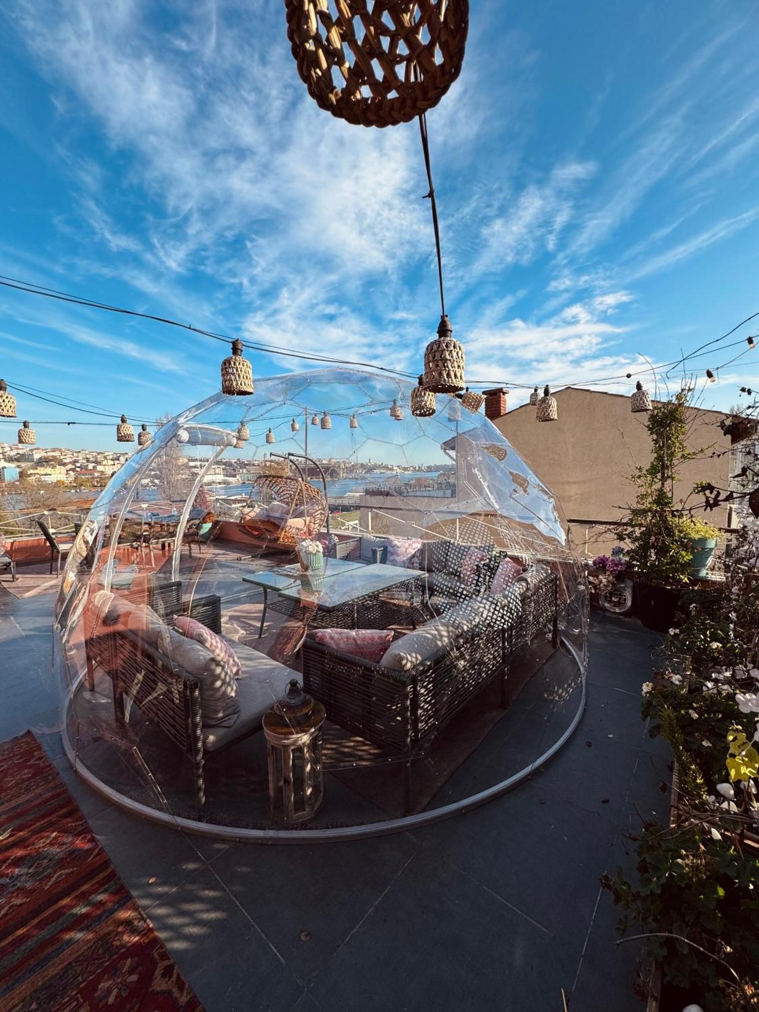 Waterfront Apartment By The Tram - Terrace With Dome & Golden Horn View In Fatih Istambul Extérieur photo