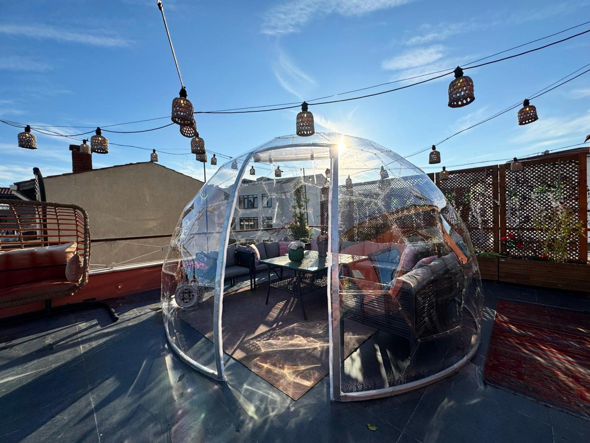 Waterfront Apartment By The Tram - Terrace With Dome & Golden Horn View In Fatih Istambul Extérieur photo